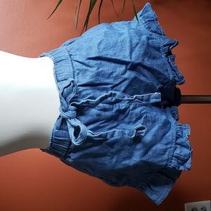 Love Tree Shorts size small